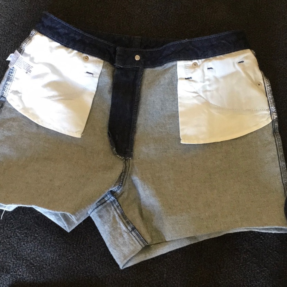 Universal Thread Shorts - Picture 6 of 6